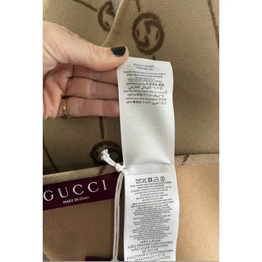 Gucci Interlocking G Striped Wool Poncho Cape Shawl Wrap – Brown Logo